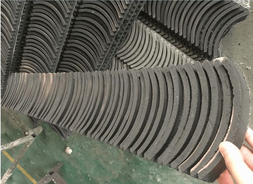 廣東廠家直供仿古輕質(zhì)瓦片石背景墻 輕裝仿石材的工藝優(yōu)勢(shì)與全國(guó)發(fā)貨服務(wù)